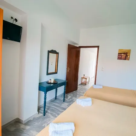 Naysika Hostel *